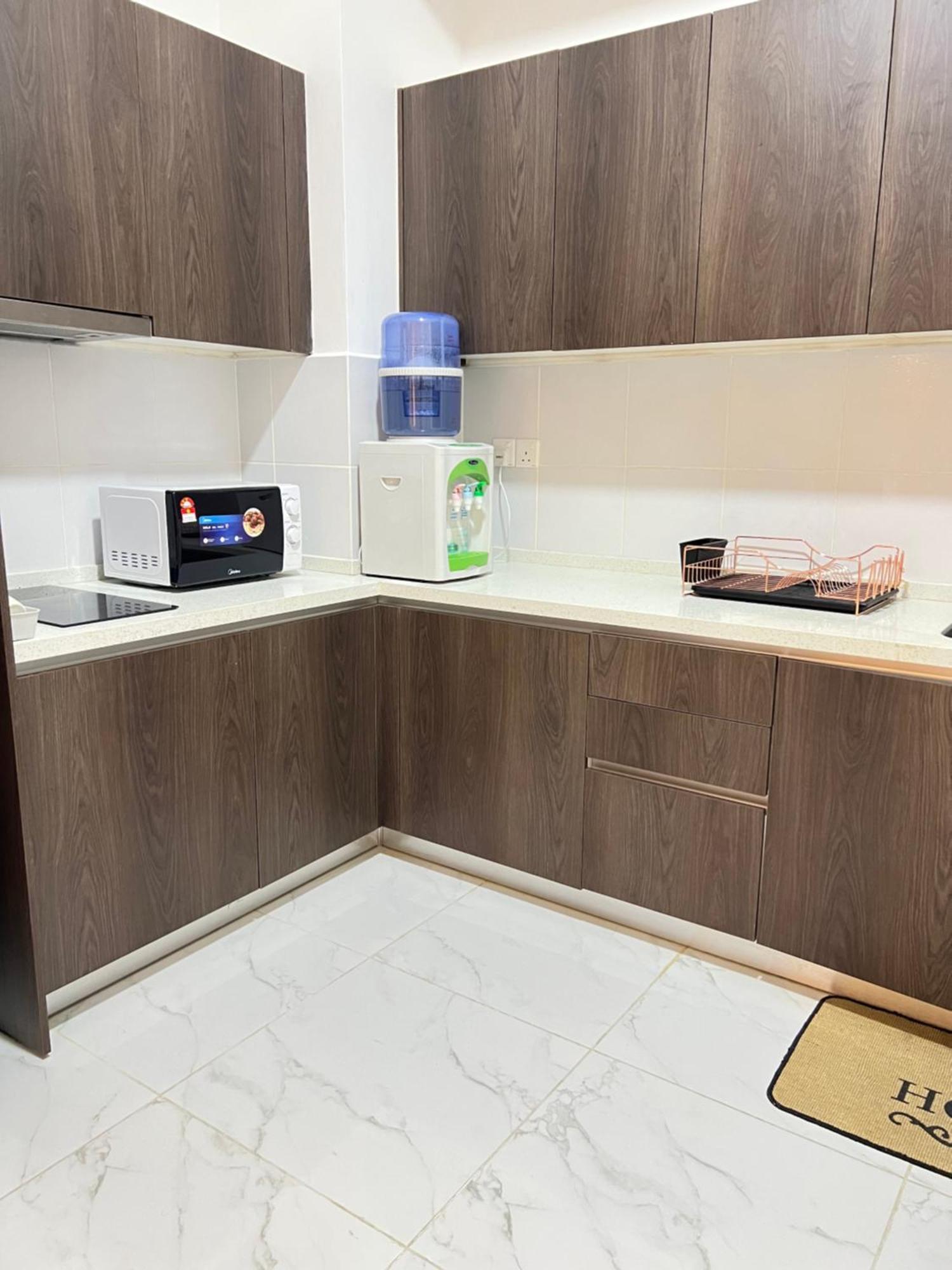 Rizz Residence Troika Kb 코타바하루 외부 사진